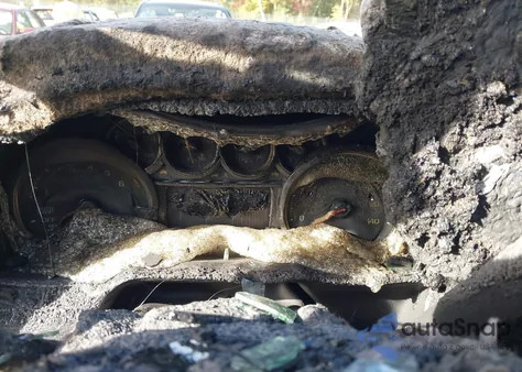 2019 Chevrolet Silverado 1500 Ltz из США, поврежденный, VIN 1GCUYGEL1KZ427711